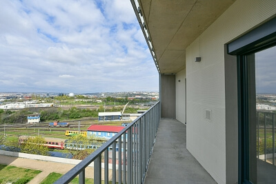 Novovysočanská, Libeň - Prague 9 | Rent, Apartment One-bedroom (2+kk), 77 m²