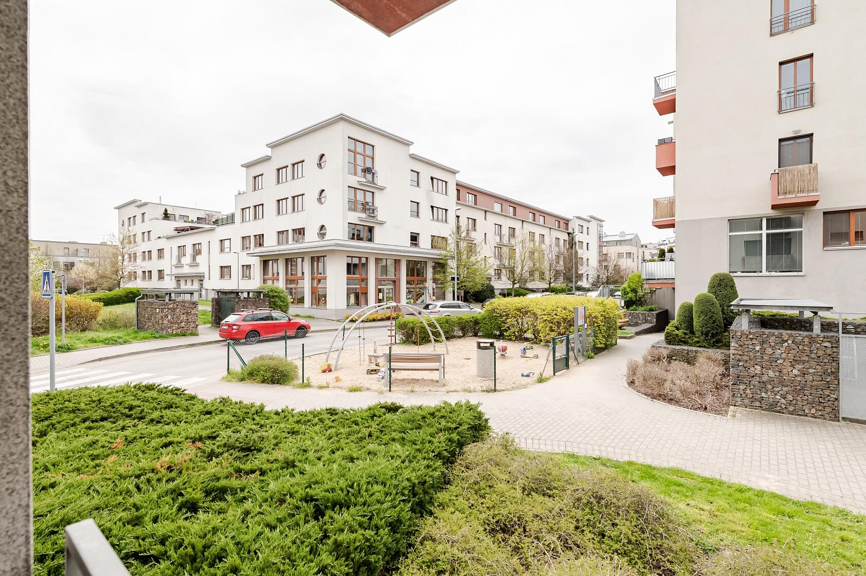 Václava Rady, Zbraslav - Praha 5 | Pronájem, Byt 2+kk, 46 m²