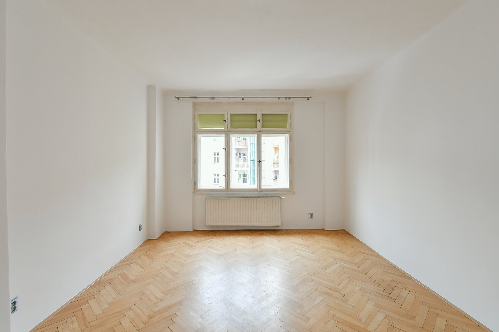 V. P. Čkalova, Bubeneč - Praha 6 | Pronájem, Byt 3+1, 104 m²