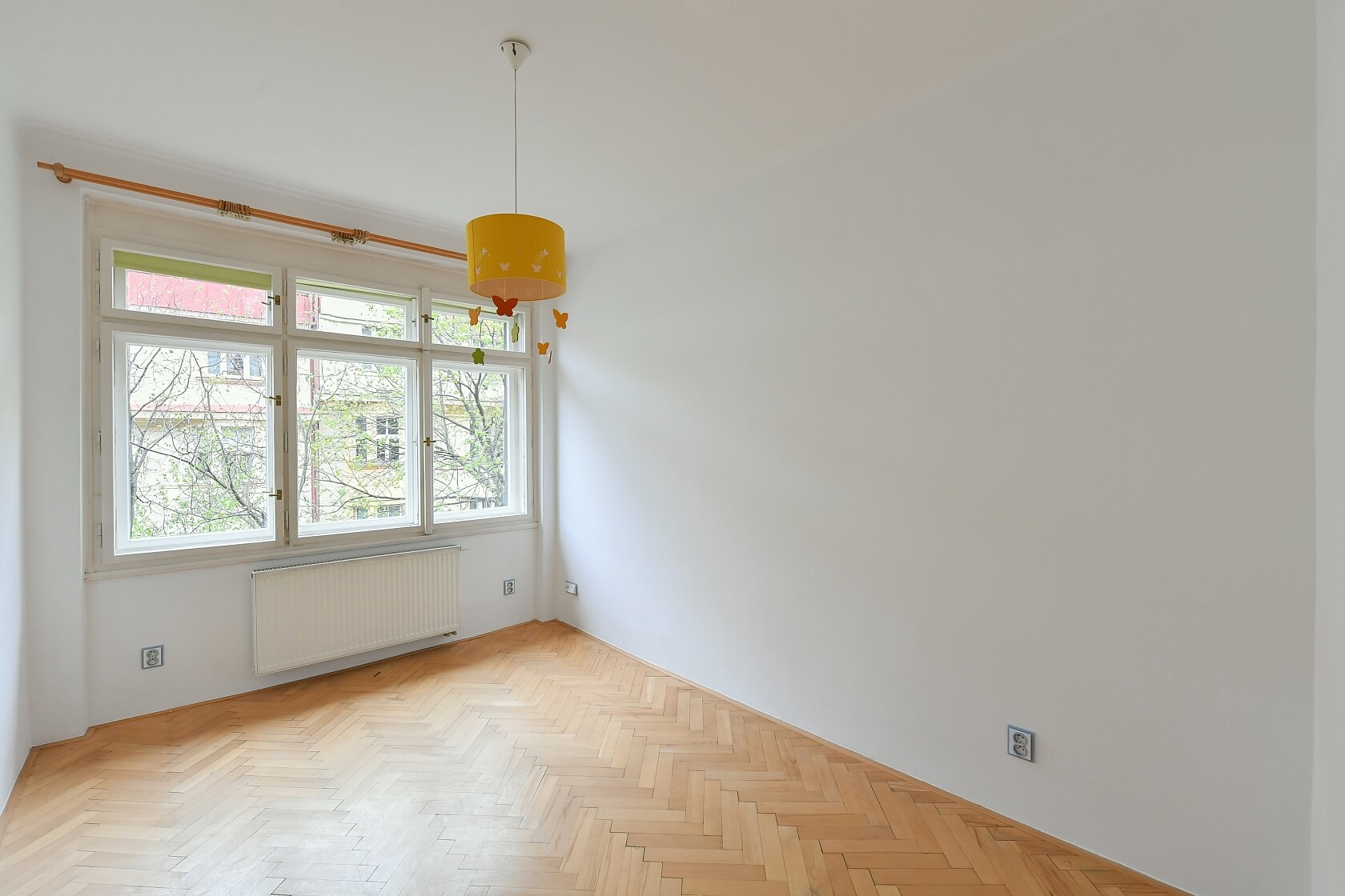 V. P. Čkalova, Bubeneč - Prague 6 | Rent, Apartment Two-bedroom (3+1), 104 m²