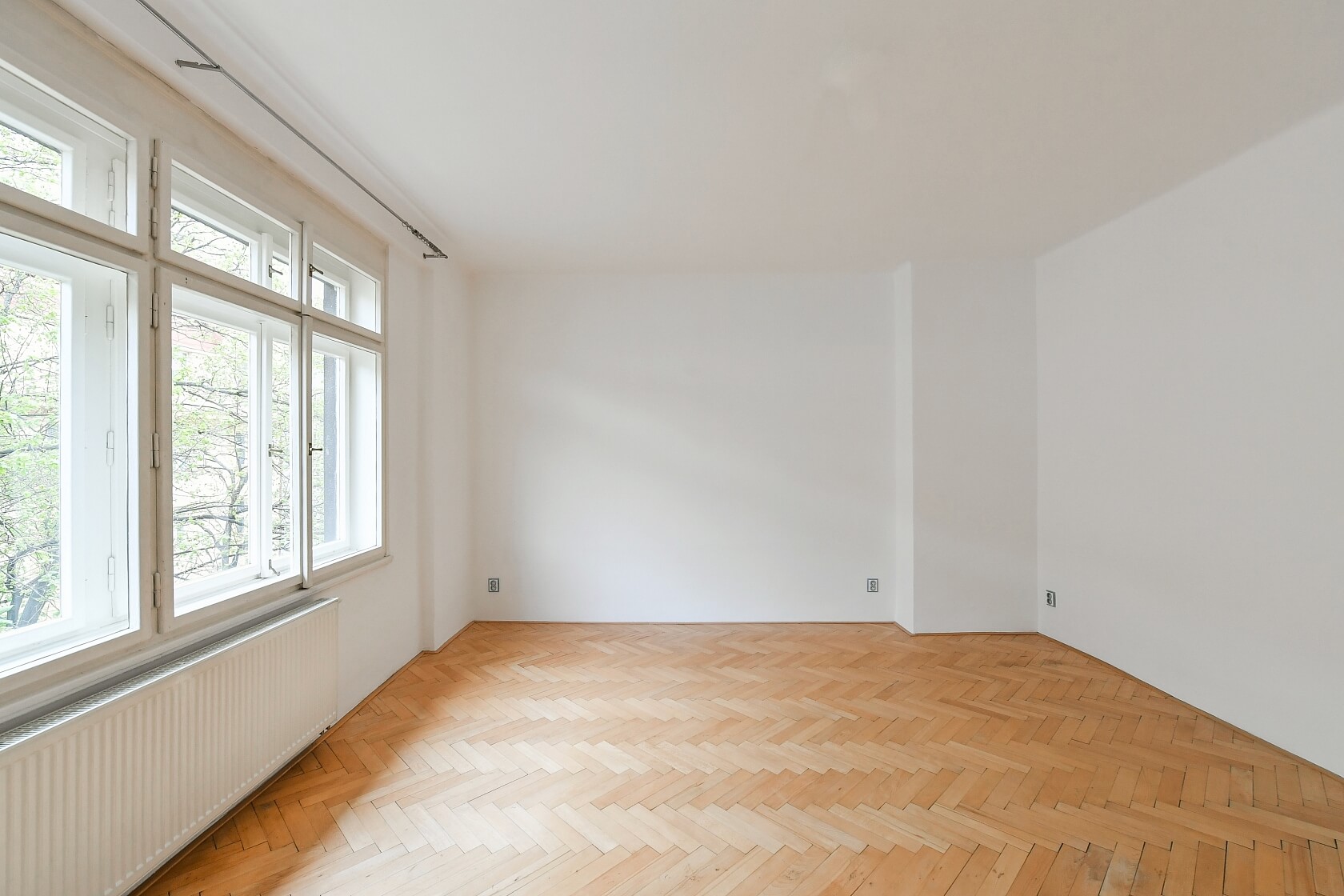 V. P. Čkalova, Bubeneč - Praha 6 | Pronájem, Byt 3+1, 104 m²