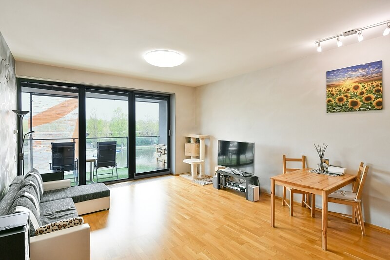 V přístavu, Holešovice - Prague 7 | Rent, Apartment One-bedroom (2+kk), 80 m²