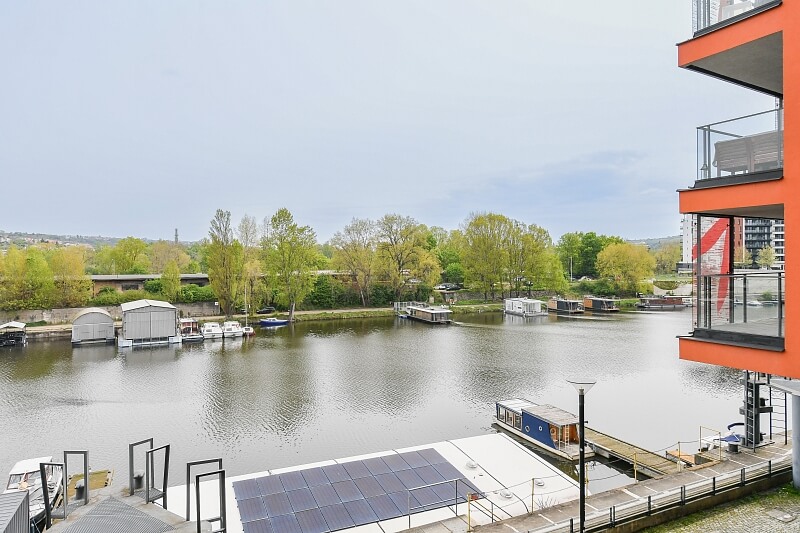 V Přístavu, Holešovice - Praha 7 | Pronájem, Byt 2+kk, 80 m²