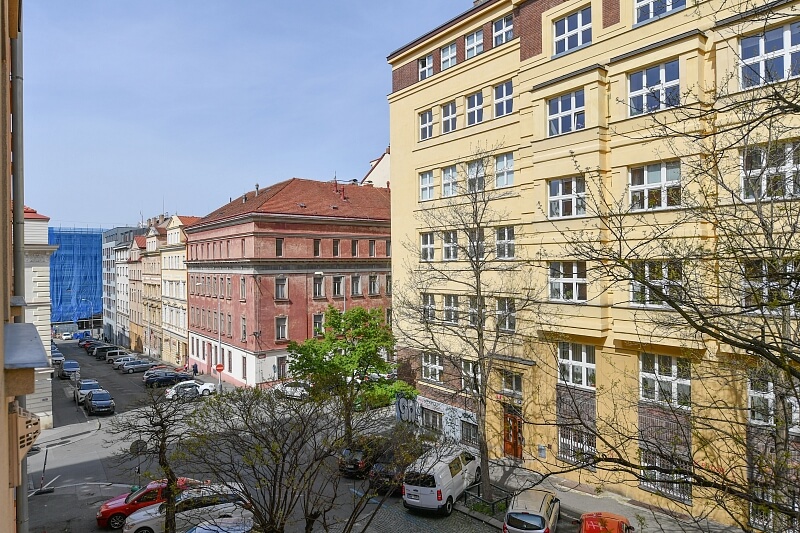 Baranova, Žižkov - Prague 3 | Sale, Apartment Two-bedroom (3+1), 99 m²