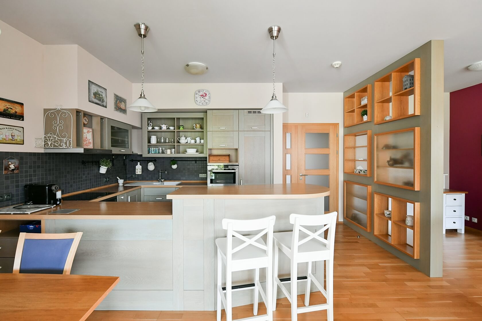 Korunní, Vinohrady - Prague 10 | Rent, Apartment Two-bedroom (3+kk), 121 m²