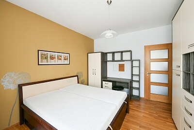 Korunní, Vinohrady - Prague 10 | Rent, Apartment Two-bedroom (3+kk), 121 m²
