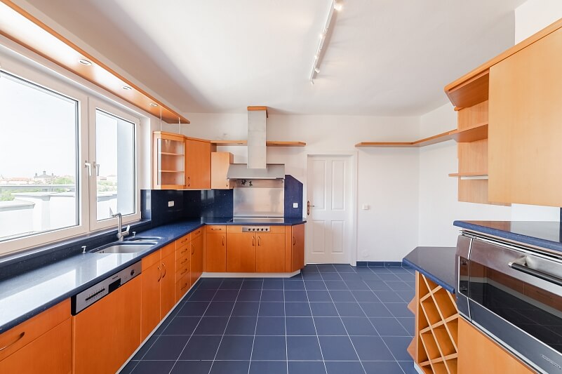 Čiklova, Nusle - Praha 4 | Pronájem, Byt 3+1, 203 m²