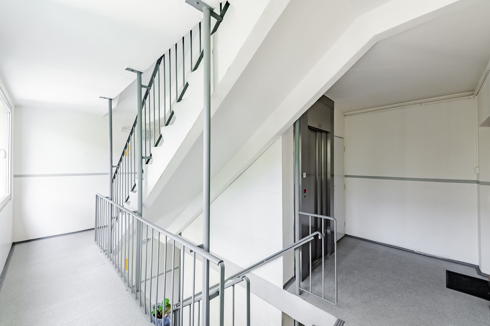 Varnsdorfská, Střížkov - Praha 9 | Prodej, Byt 3+1, 52 m²