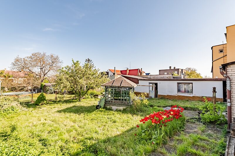 Danielova, Čakovice - Prague 9 | Sale, House Three-bedroom (4+1), 110 m²