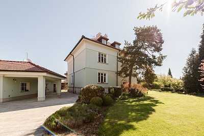 Československé armády, Kouřim - Kolín | Sale, House Six-bedroom (7+1), 428 m²