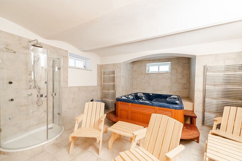 Československé armády, Kouřim - Kolín | Sale, House Six-bedroom (7+1), 428 m²