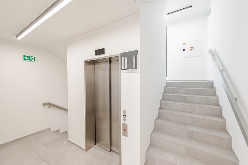 Slávy Horníka, Košíře - Praha 5 | Pronájem, Byt 3+kk, 164 m²