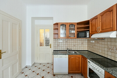 Dřevná, Nové Město - Prague 2 | Rent, Apartment One-bedroom (2+1), 80 m²