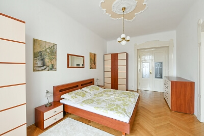 Dřevná, Nové Město - Prague 2 | Rent, Apartment One-bedroom (2+1), 80 m²