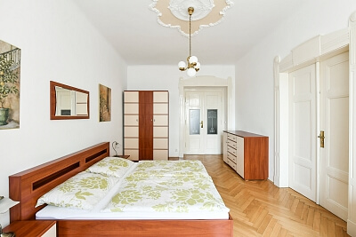 Dřevná, Nové Město - Prague 2 | Rent, Apartment One-bedroom (2+1), 80 m²