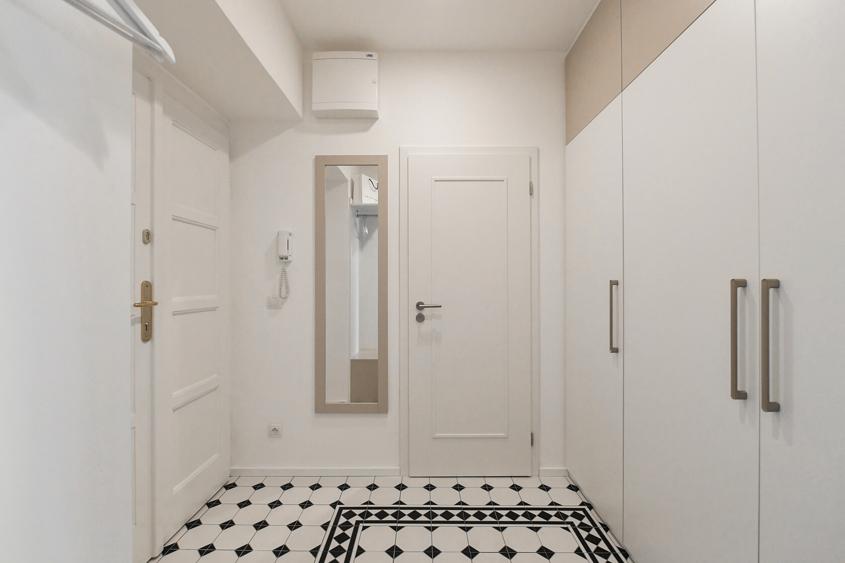 Domažlická, Žižkov - Praha 3 | Pronájem, Byt 2+kk, 52 m²