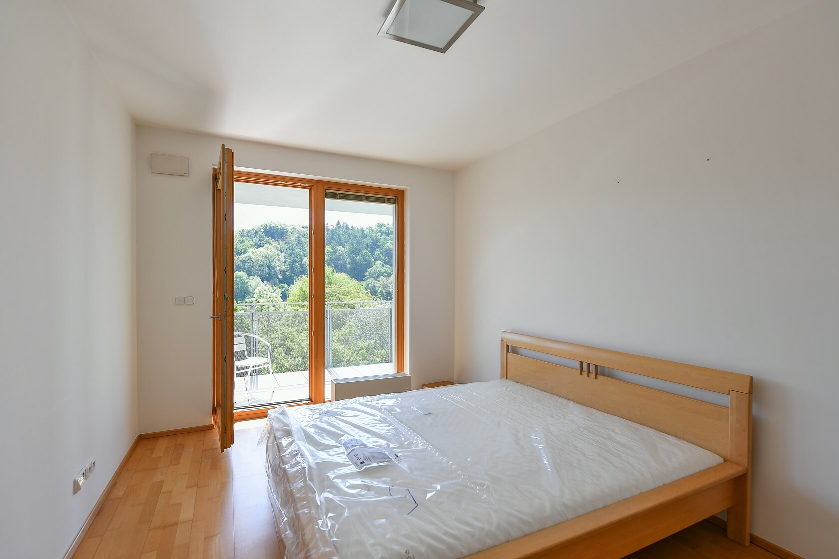 Naardenská, Liboc - Praha 6 | Pronájem, Byt 3+kk, 100 m²