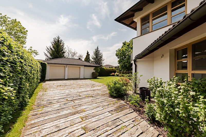 Wolkerova, Jirny - Praha-východ | Sale, House Three-bedroom (4+kk), 248 m²