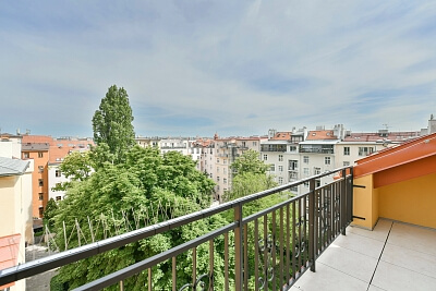 Kamenická, Holešovice - Prague 7 | Rent, Apartment One-bedroom (2+kk), 85 m²