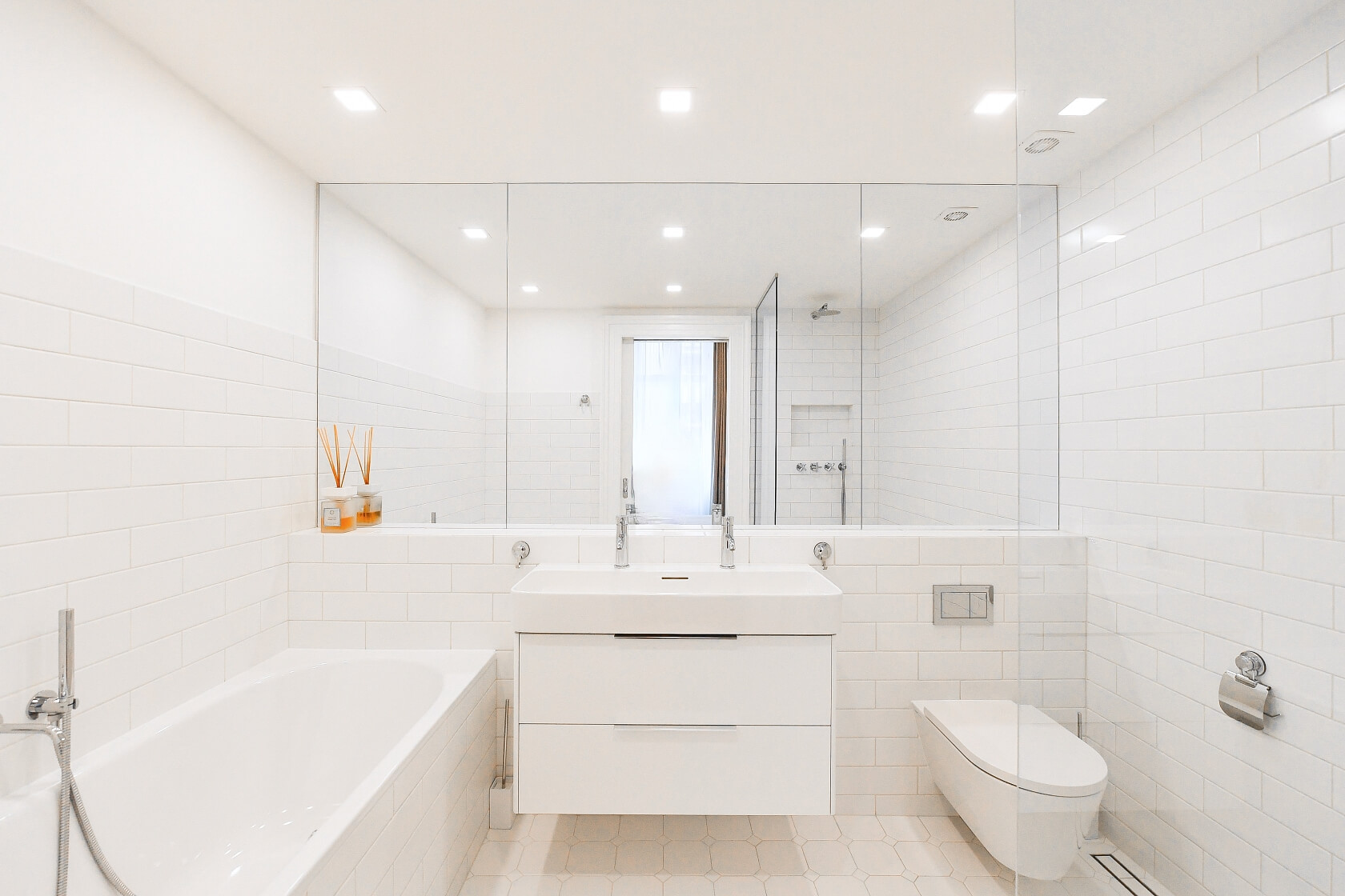 Sokolovská, Karlín - Prague 8 | Rent, Apartment One-bedroom (2+kk), 56 m²