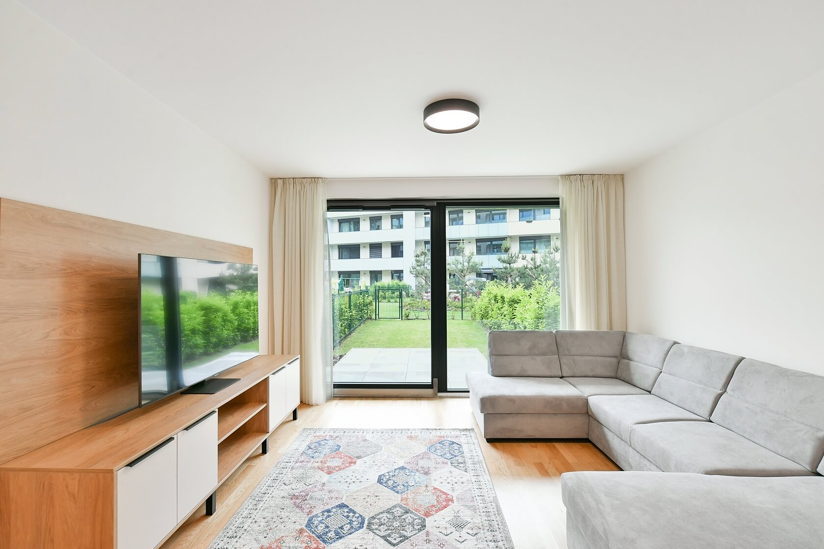 Krásova, Žižkov - Prague 3 | Rent, Apartment Two-bedroom (3+kk), 80 m²