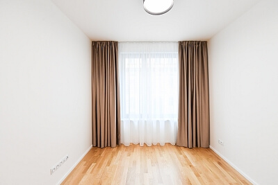 Krásova, Žižkov - Praha 3 | Pronájem, Byt 3+kk, 80 m²