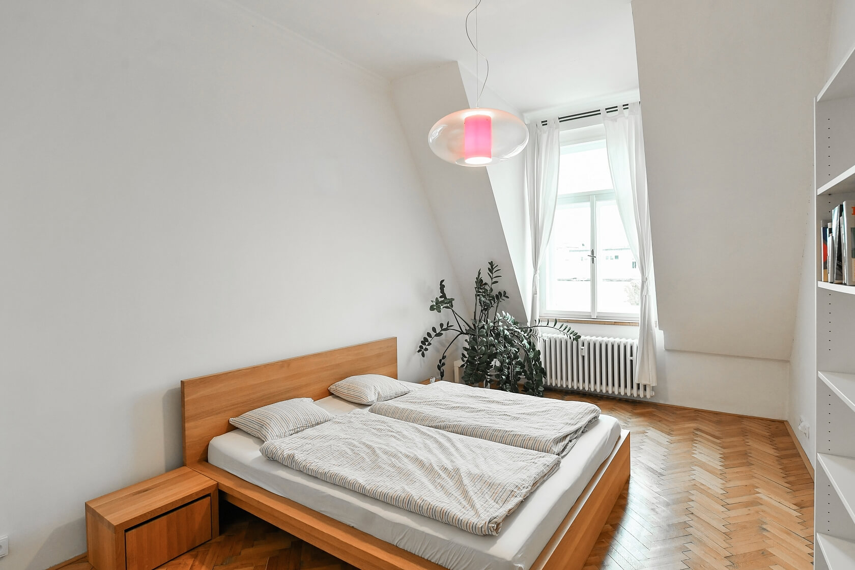 Štěpánská, Nové Město - Praha 1 | Pronájem, Byt 2+kk, 87 m²