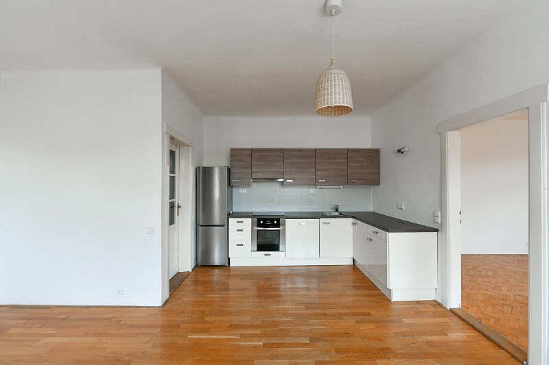 Lucemburská, Žižkov - Prague 3 | Rent, Apartment One-bedroom (2+kk), 65 m²