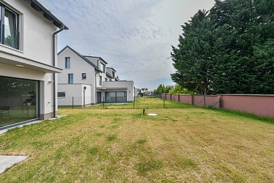 Patočkova, Horoměřice - Praha-západ | Sale, House Five-bedroom (6+kk), 180 m²