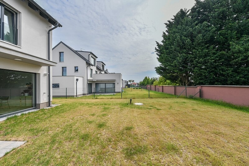 Patočkova, Horoměřice - Praha-západ | Prodej, Rodinný dům 6+kk, 180 m²