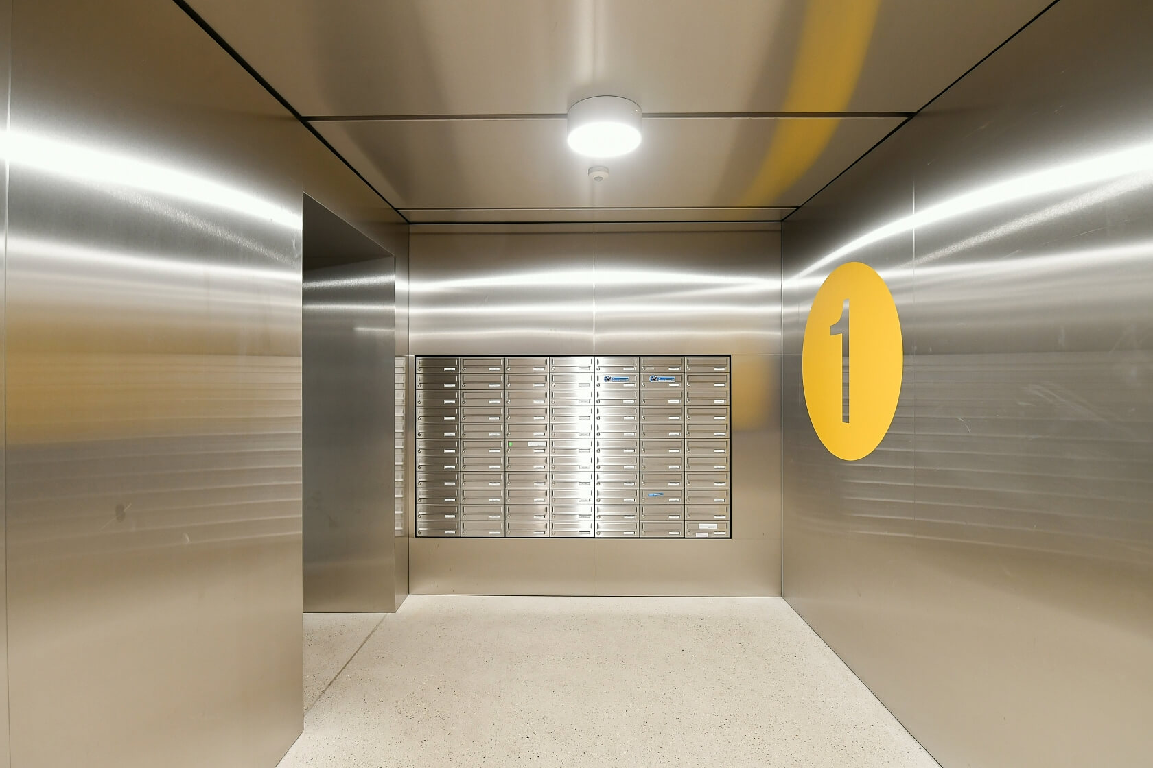 Křižíkova, Karlín - Prague 8 | Rent, Apartment Studio (1+kk), 33 m²