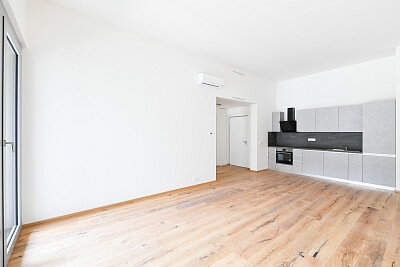 Křižíkova, Karlín - Praha 8 | Pronájem, Byt 2+kk, 61 m²