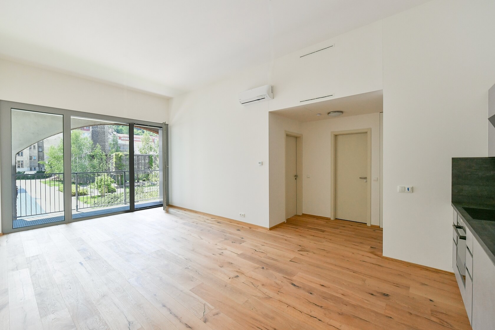 Křižíkova, Karlín - Prague 8 | Rent, Apartment One-bedroom (2+kk), 61 m²