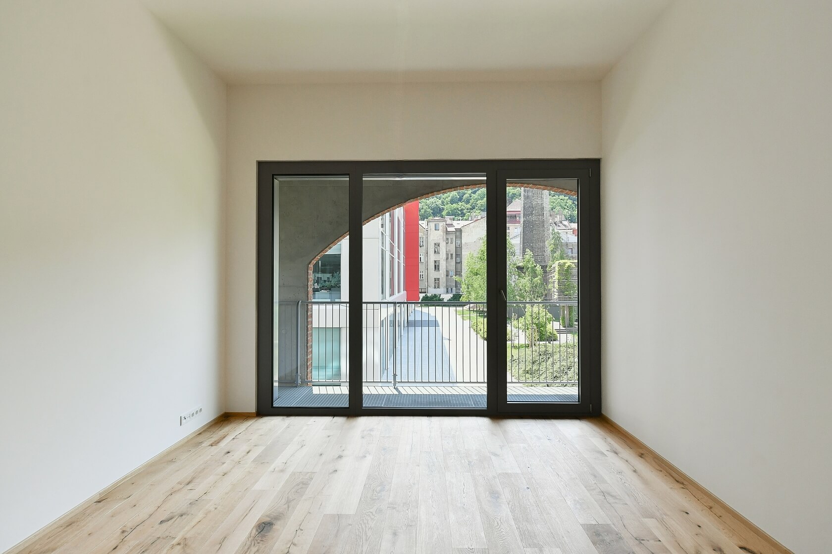 Křižíkova, Karlín - Praha 8 | Pronájem, Byt 2+kk, 61 m²