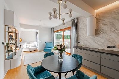 Uhříněveská, Průhonice - Praha-západ | Sale, Apartment Three-bedroom (4+kk), 108 m²