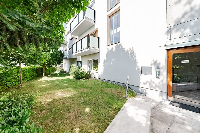 Uhříněveská, Průhonice - Praha-západ | Sale, Apartment Three-bedroom (4+kk), 108 m²