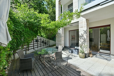 U Nikolajky, Smíchov - Prague 5 | Rent, Apartment Two-bedroom (3+kk), 78 m²