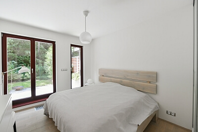 U Nikolajky, Smíchov - Prague 5 | Rent, Apartment Two-bedroom (3+kk), 78 m²