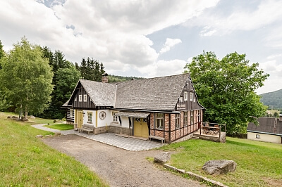 U Herty, Tanvald - Jablonec nad Nisou | Prodej, Rodinný dům 7+1, 303 m²