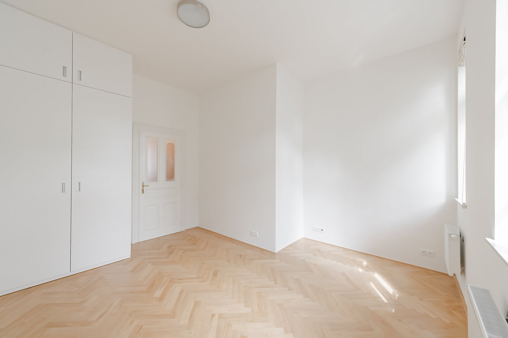 Varšavská, Vinohrady - Prague 2 | Rent, Apartment One-bedroom (2+kk), 53 m²