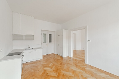 Varšavská, Vinohrady - Praha 2 | Pronájem, Byt 3+kk, 77 m²