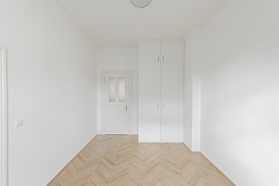 Varšavská, Vinohrady - Prague 2 | Rent, Apartment Two-bedroom (3+kk), 77 m²