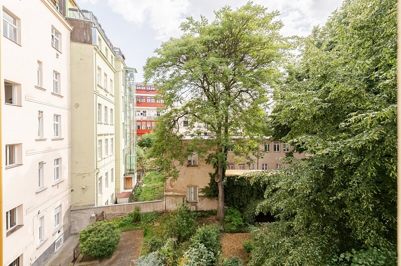 Varšavská, Vinohrady - Prague 2 | Rent, Apartment Two-bedroom (3+kk), 76 m²