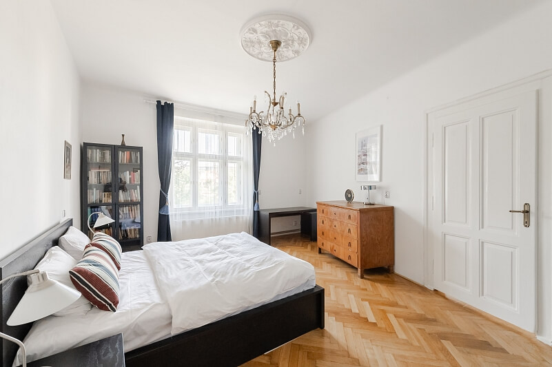 Pod tratí, Smíchov - Prague 5 | Rent, Apartment Two-bedroom (3+1), 121 m²