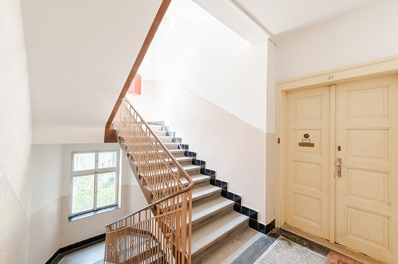 Pod tratí, Smíchov - Prague 5 | Rent, Apartment Two-bedroom (3+1), 121 m²