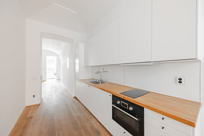 Lublaňská, Vinohrady - Prague 2 | Sale, Apartment Two-bedroom (3+1), 77 m²