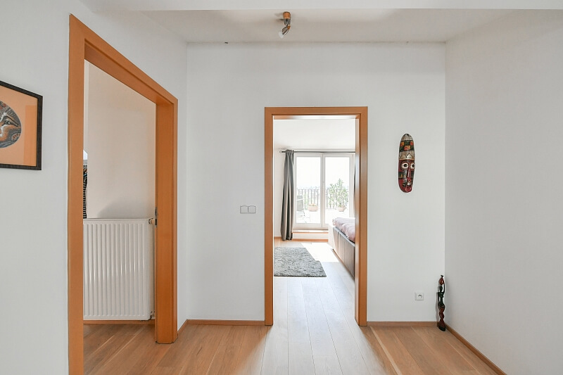 Kolínská, Vinohrady - Praha 3 | Pronájem, Byt 4+kk, 152 m²