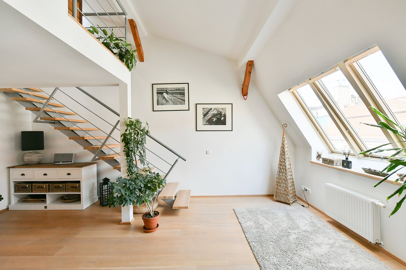 Kolínská, Vinohrady - Prague 3 | Rent, Apartment Three-bedroom (4+kk), 152 m²