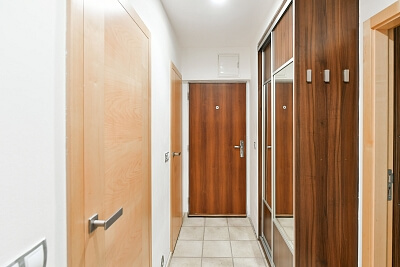 Donatellova, Strašnice - Prague 10 | Rent, Apartment Two-bedroom (3+kk), 85 m²