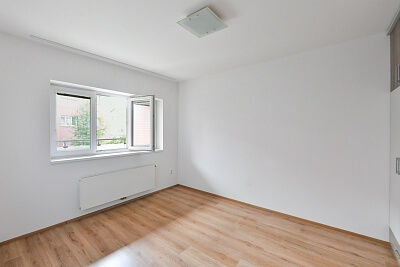 K Vystrkovu, Modřany - Prague 4 | Sale, Apartment One-bedroom (2+kk), 60 m²